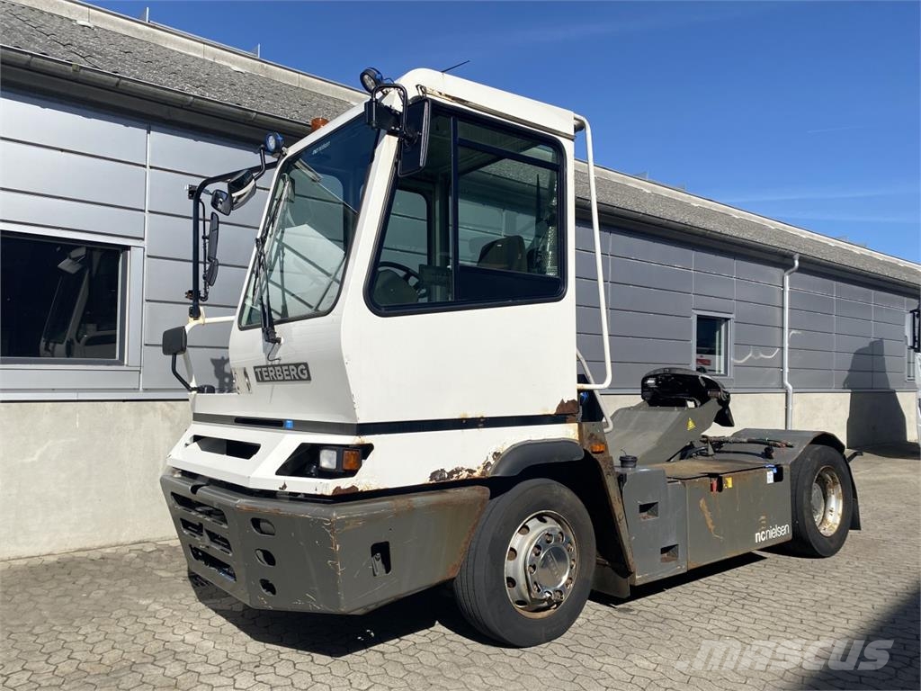 Terberg YT222 4X2 Νταλίκες μεταφοράς εμπορευματοκιβωτίων