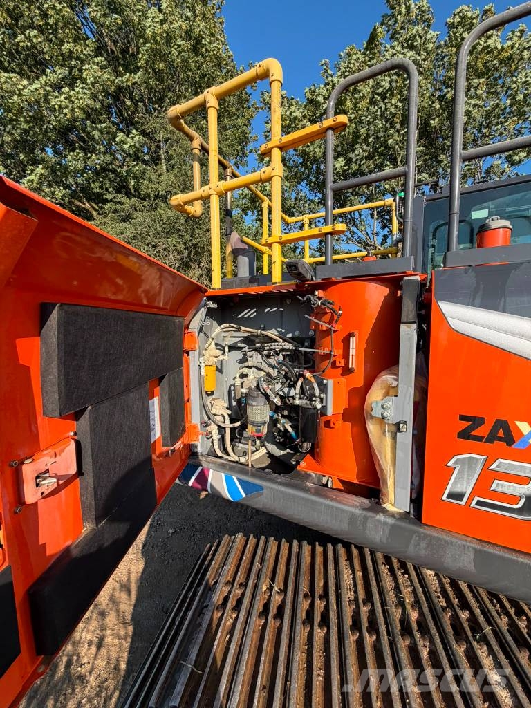 Hitachi ZX 130-7 Rupsgraafmachines