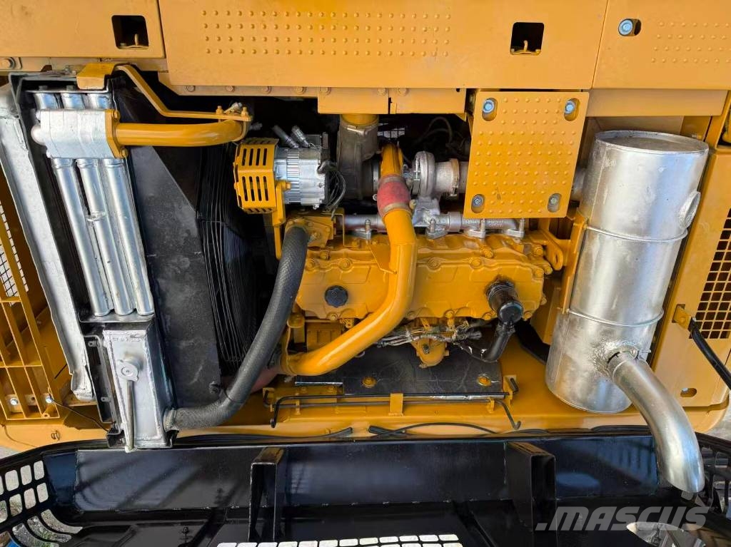 CAT 324D2 Raupenbagger