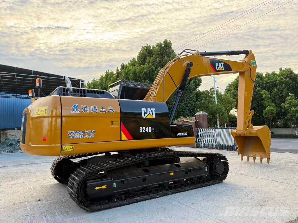 CAT 324D2 Raupenbagger
