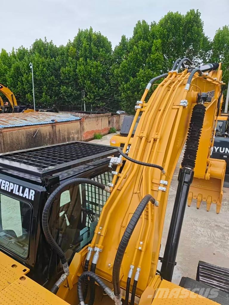 CAT 324D2 Raupenbagger