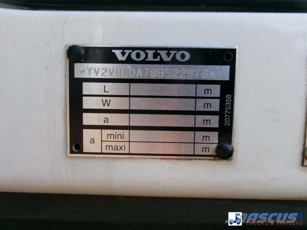 Volvo FE 280 4x2 fuel tank 13.3 m3 / 4 comp Camiones cisternas