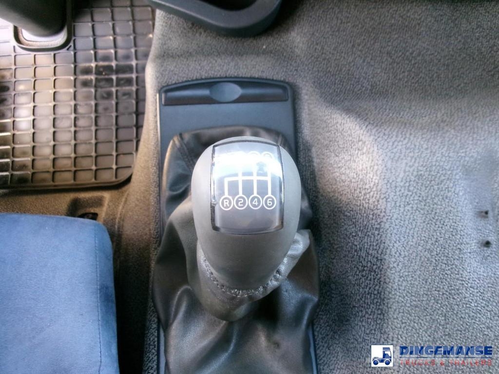 Volvo FE 280 4x2 fuel tank 13.3 m3 / 4 comp Camiones cisternas