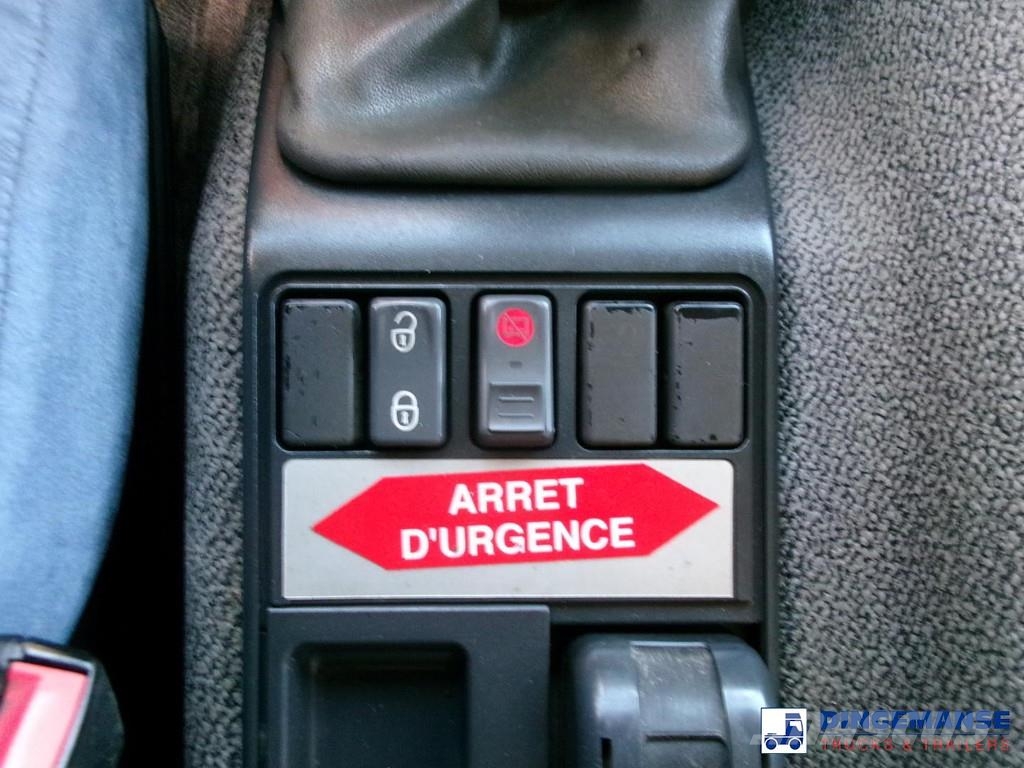 Volvo FE 280 4x2 fuel tank 13.3 m3 / 4 comp Camiones cisternas