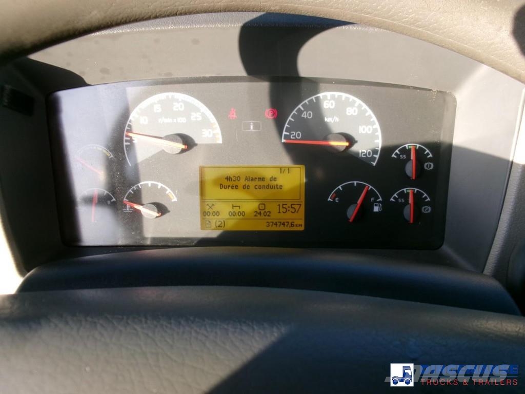 Volvo FE 280 4x2 fuel tank 13.3 m3 / 4 comp Camiones cisternas