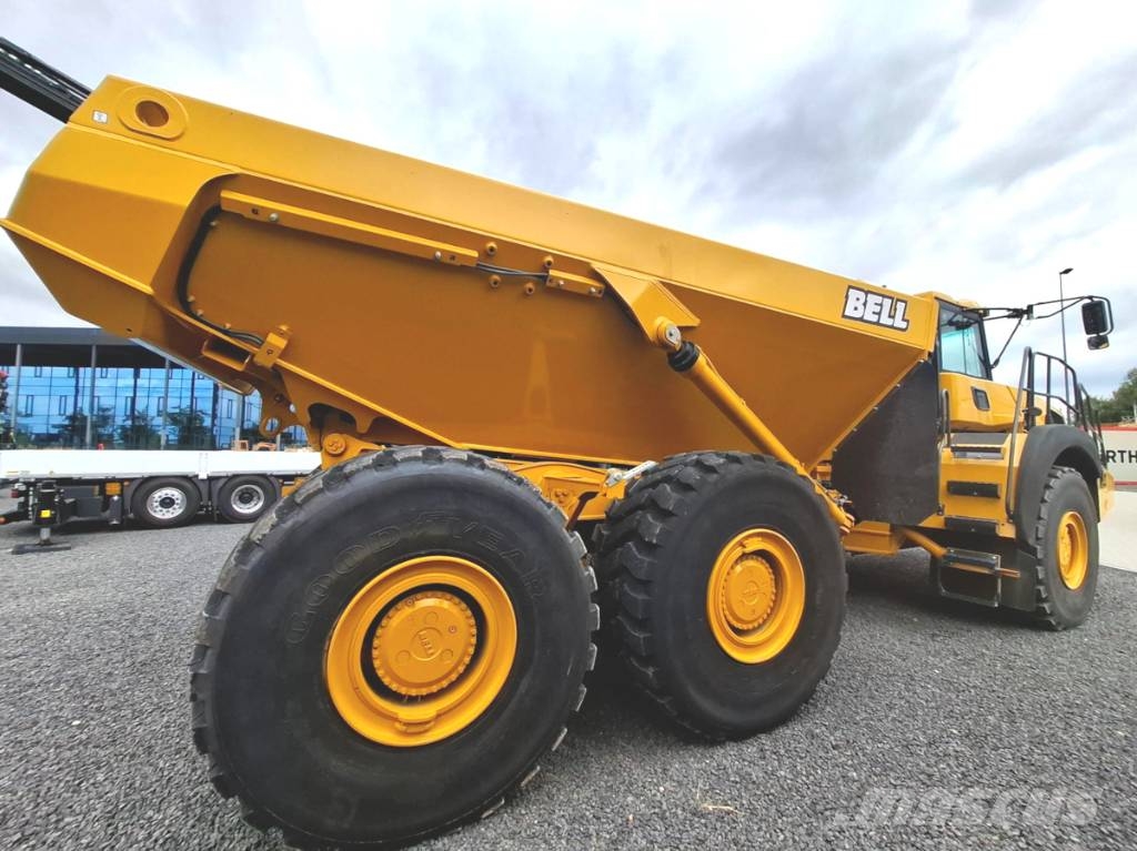 Bell B 35 E Dumper - Knickgelenk