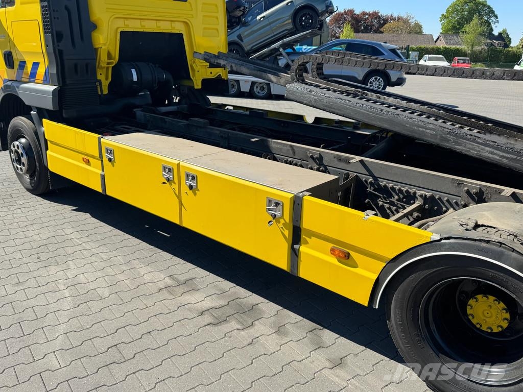 MAN TGM 15.290 Falkom + AHW Tijhof opbouw 5 lader comb Vehicle transporters