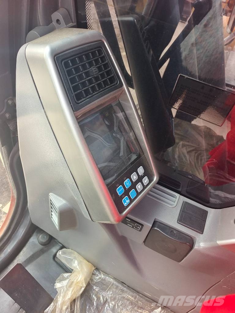 Doosan DX 225 made in Korea Escavatori cingolati