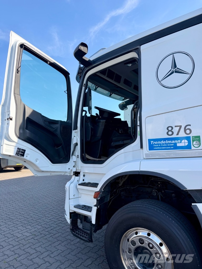 Mercedes-Benz Arocs 3246 8x4 Betonmischer Camion malaxeur