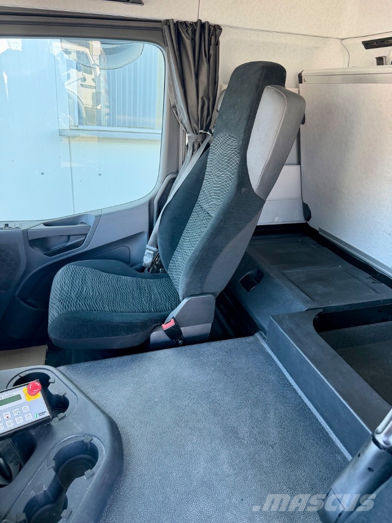 Mercedes-Benz Arocs 3246 8x4 Betonmischer Camion malaxeur