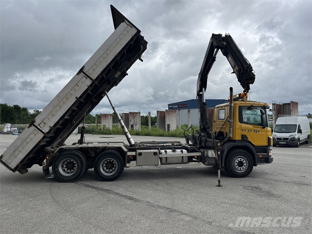 Scania Scania P310 6x2+CRANE 16552+STAKE BODY+TIPPER Smagās mašīnas ar celtni