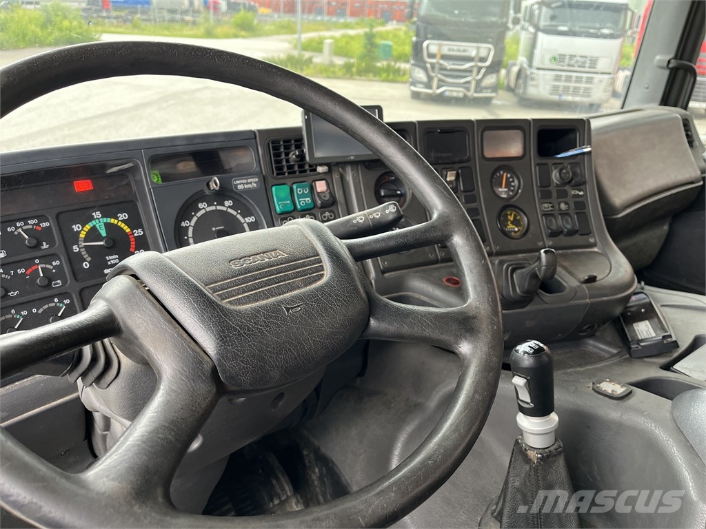 Scania Scania P310 6x2+CRANE 16552+STAKE BODY+TIPPER Smagās mašīnas ar celtni