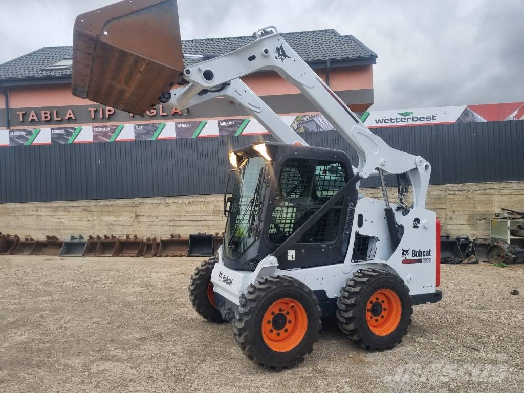 Bobcat S570 スキッドステアローダー
