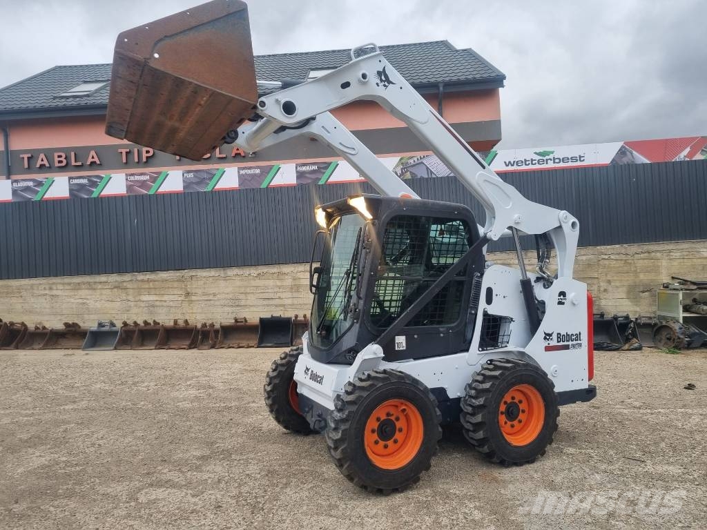 Bobcat S570 スキッドステアローダー