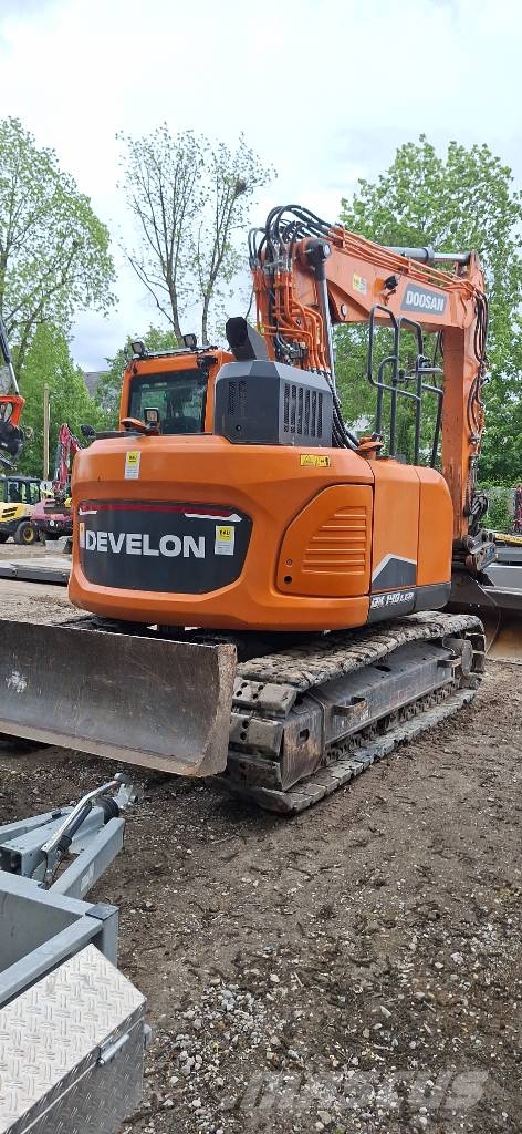 Doosan Kettenbagger DX 140 LCR/V-7 Raupenbagger