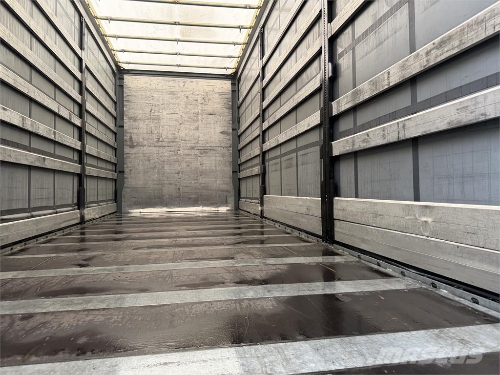 DAF XF VIN 750 + 198 Övriga bilar