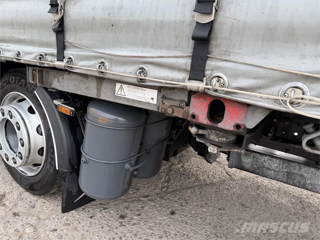 DAF XF VIN 750 + 198 Övriga bilar