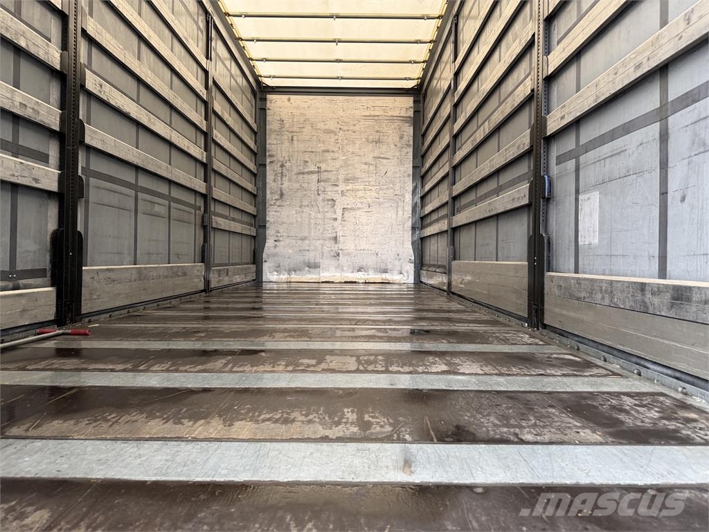 DAF XF VIN 750 + 198 Övriga bilar