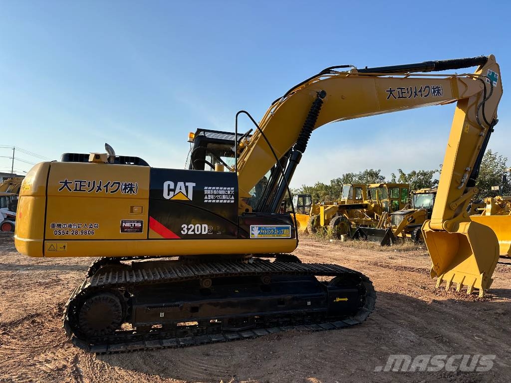 CAT 320D Верижен екскаватор