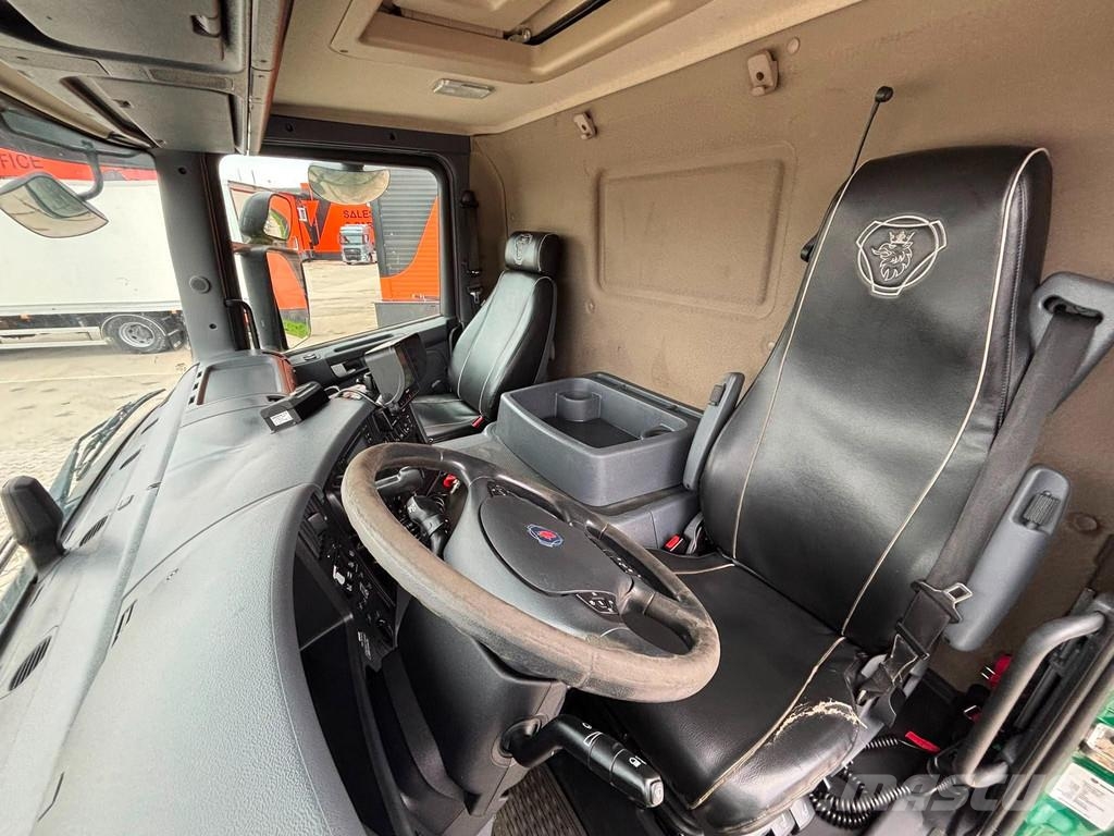 Scania P 320 4x2 Korp&Son tank 9500 l ( 8000+1500 l ) yea Camion vidanje