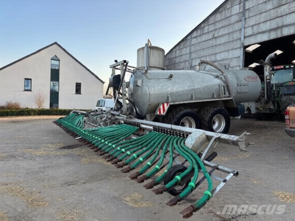 Fliegl MAXX LINE Aplicatoare pentru îngrășăminte lichide