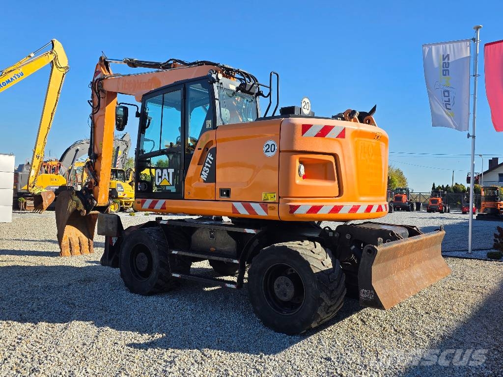 CAT M317F, 2017 ROK, PODPORY + PŁUG, KRÓTKI TYŁ COMPAC Ratasekskavaatorid