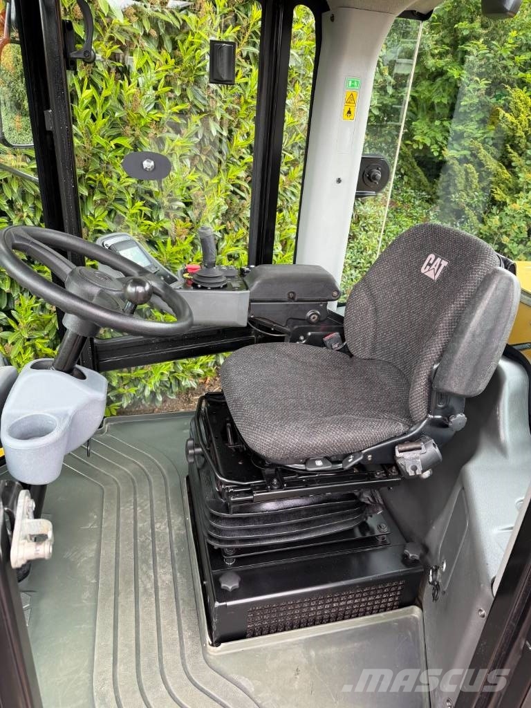 CAT CS 66 B Οδοστρωτήρες μονού κυλίνδρου