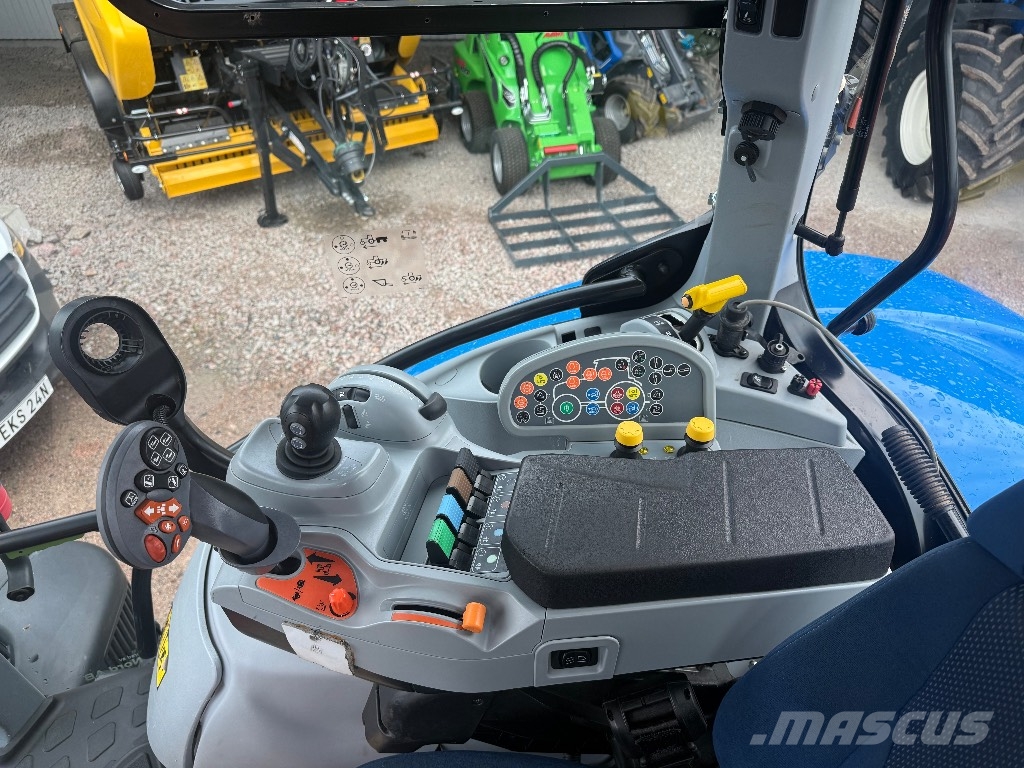 New Holland T 7.210 AC, GPS, PTO Traktorer