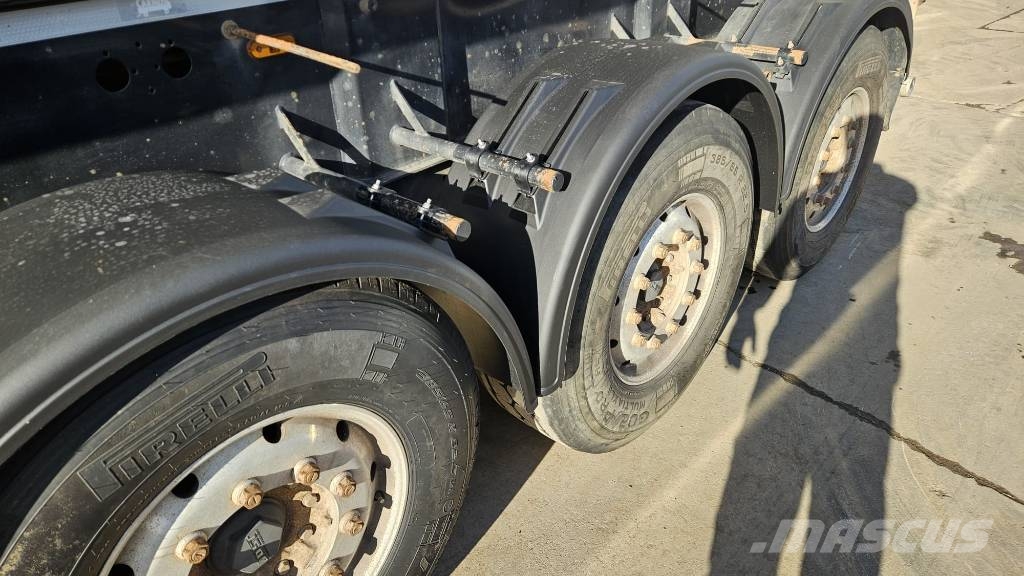 Carnehl CHKS/HH - 3 AXLE MULDA TRAILER - LIFTING AXLE Tipper semi-trailers