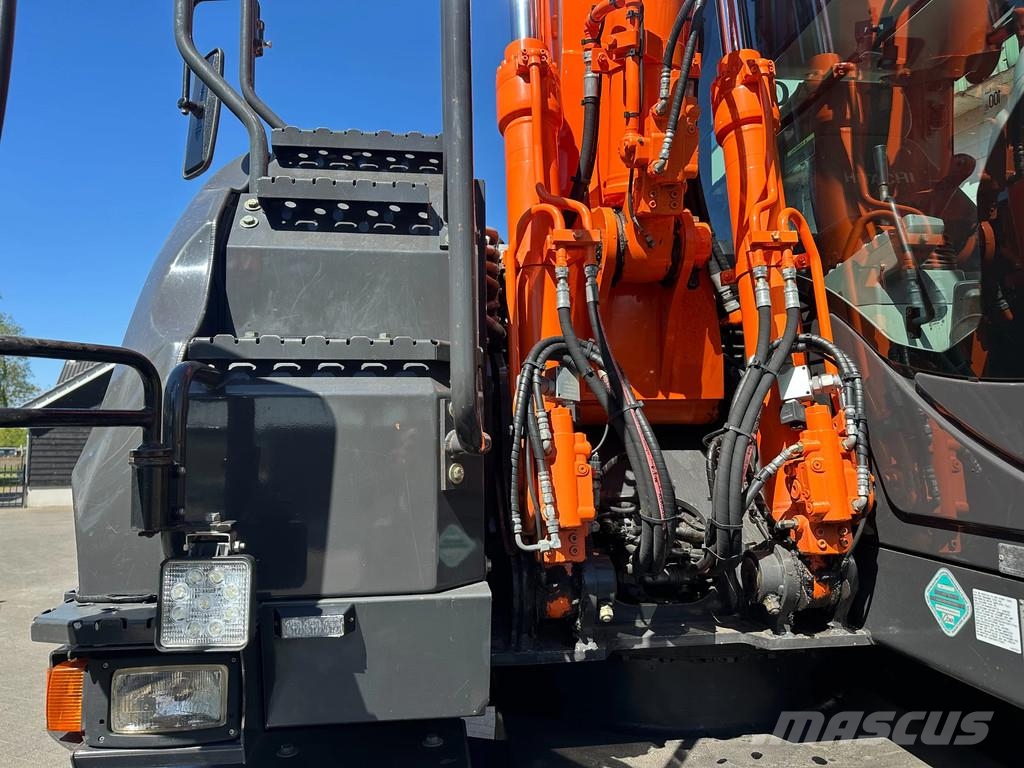 Hitachi ZX140W-5B ZX140W-5B Escavadeiras de rodas
