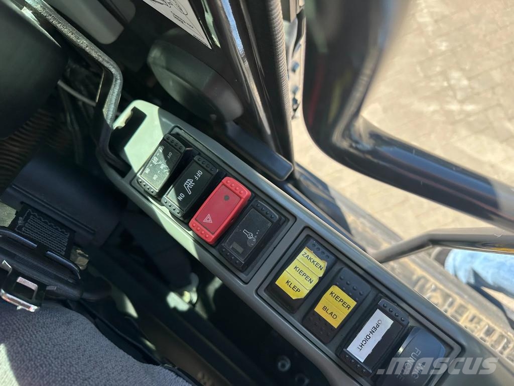 Hitachi ZX140W-5B ZX140W-5B Escavadeiras de rodas