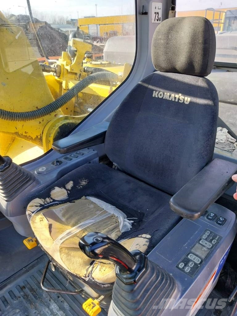 Komatsu PC 240 NLC-7K 履带挖掘机