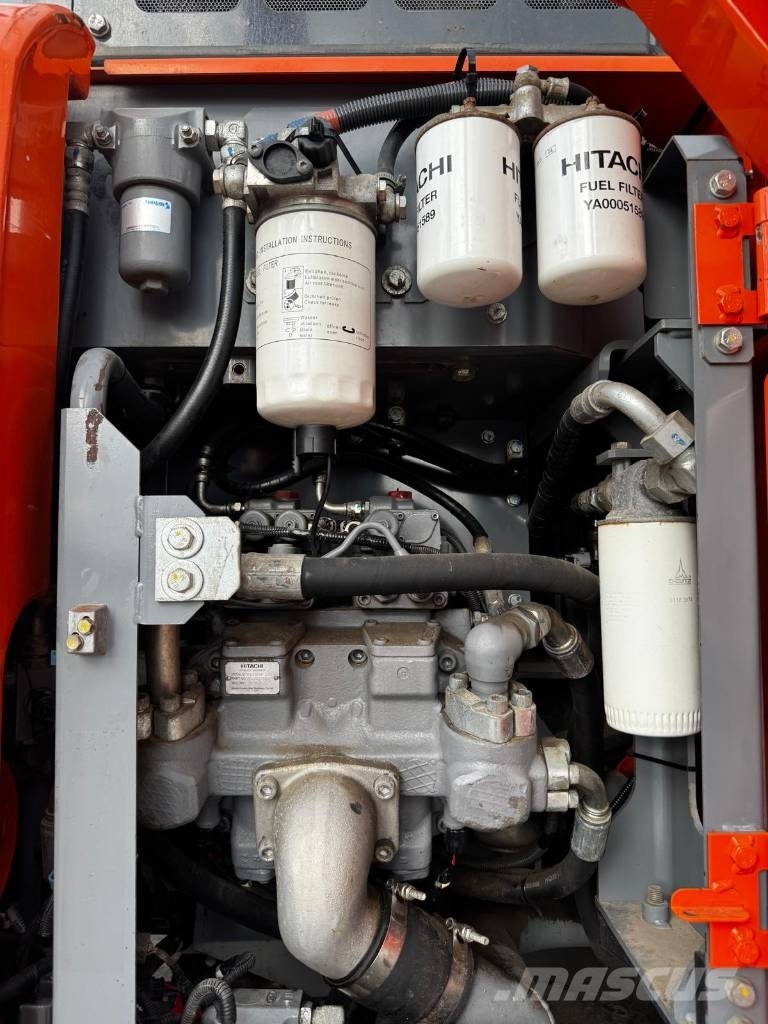 Hitachi ZX 145 W-6 حفارات بعجل
