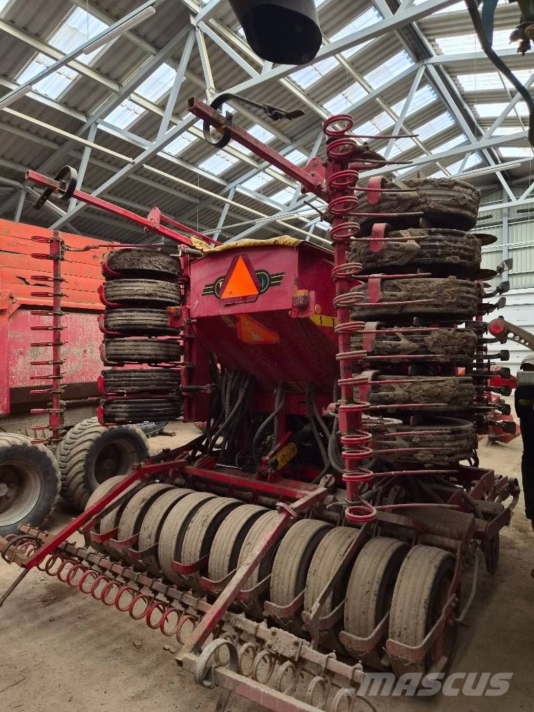 Väderstad Rapid600F Külvikud