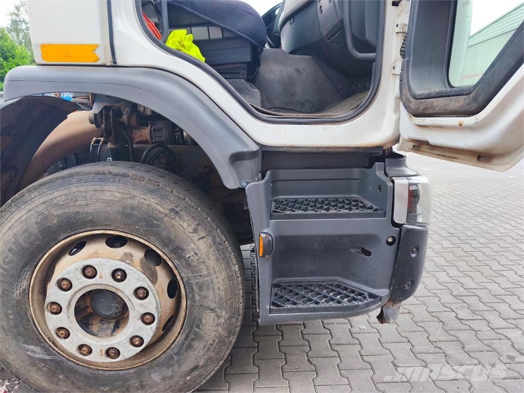 Renault PREMIUM Camiones con chasís y cabina
