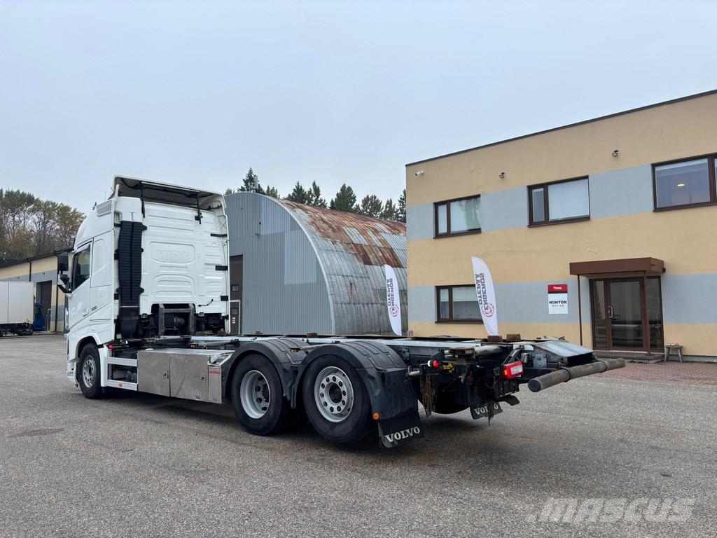 Volvo FH500 6x2*4 EURO6 + RETARDER + CHASSIS L7600mm Smagās mašīnas ar konteineriem