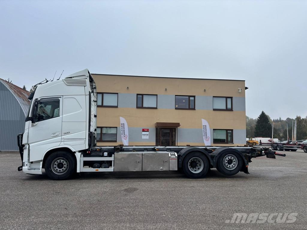 Volvo FH500 6x2*4 EURO6 + RETARDER + CHASSIS L7600mm Smagās mašīnas ar konteineriem