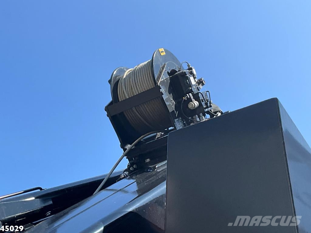 DAF FAX XF 530 Euro 6 HMF 95 Tonmeter laadkraan + Fly- Mobiilinosturit