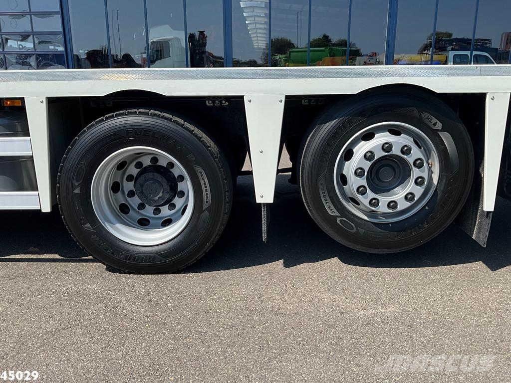 DAF FAX XF 530 Euro 6 HMF 95 Tonmeter laadkraan + Fly- Mobiilinosturit