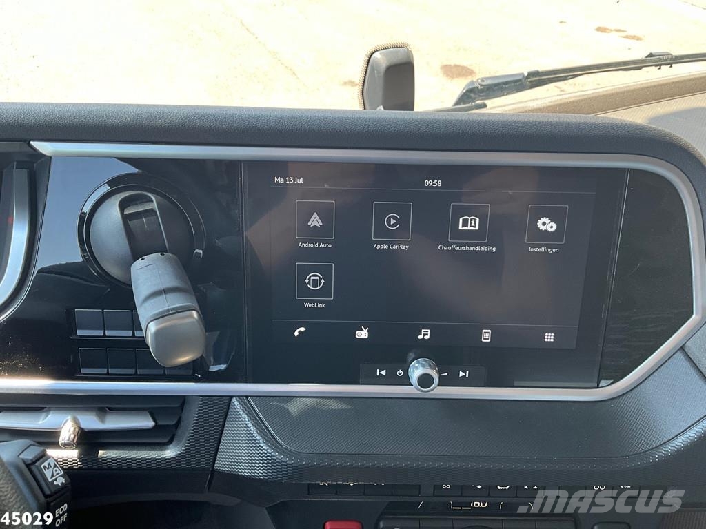 DAF FAX XF 530 Euro 6 HMF 95 Tonmeter laadkraan + Fly- Mobiilinosturit