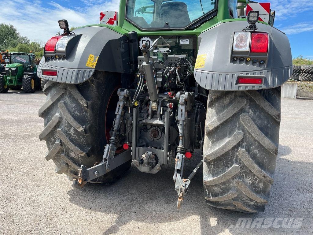 Fendt 826 VARIO PROFI + Traktorid