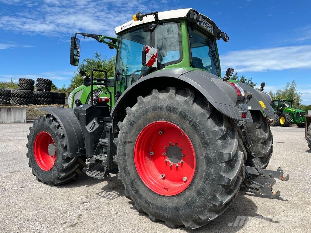 Fendt 826 VARIO PROFI + Traktorid