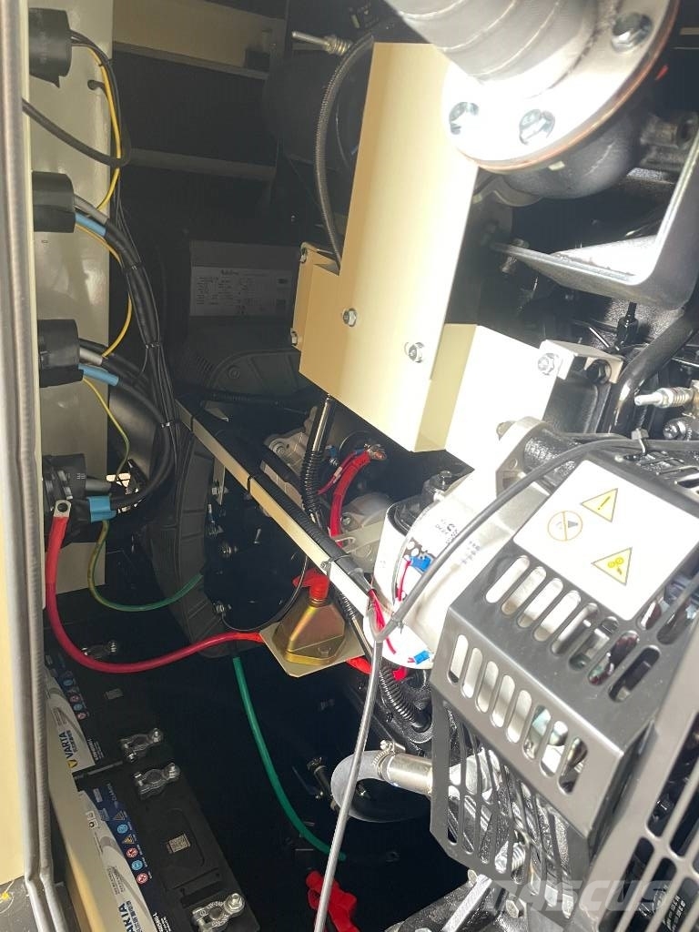 Cummins 4BTA3.9-G11 - 88 kVA Generator - DPX-19834 ディーゼル発電機