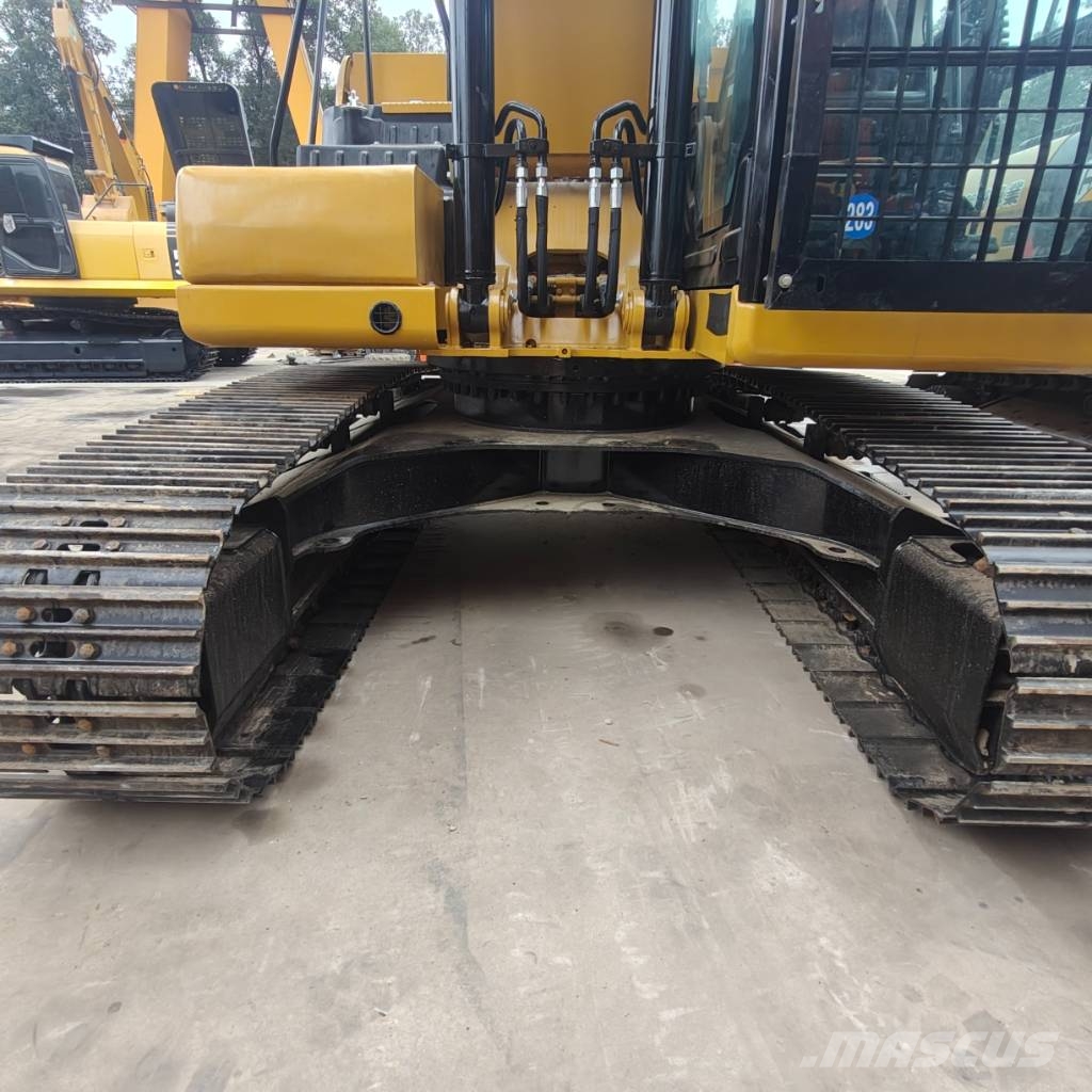Cata-Dyne 320GC Excavatoare pe șenile
