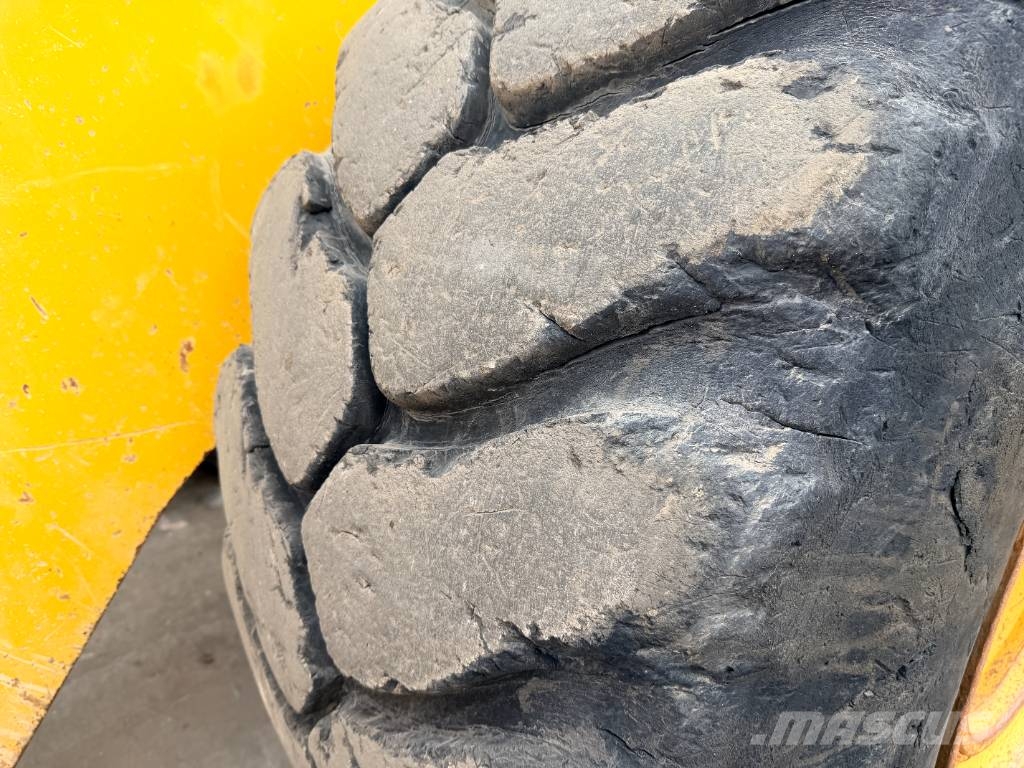 Komatsu WA470-8 - Joystick Steering Rataslaadurid