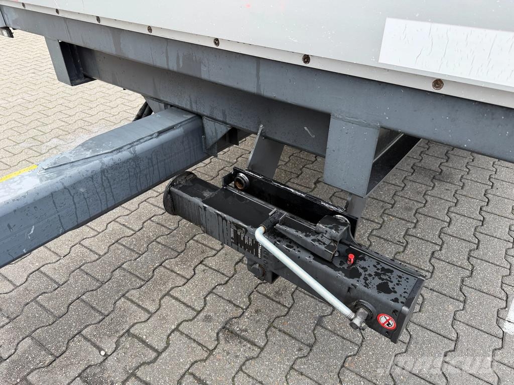 Ackermann Z-SPA 10,5/6,1 Schuifzeil-Dak Met Alu Borden / 10. Tents