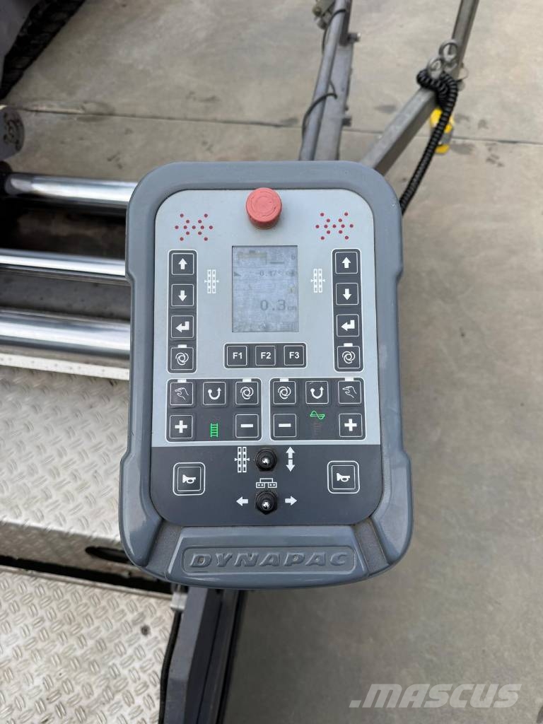 Dynapac SD 2500 CS Машини за асфалт