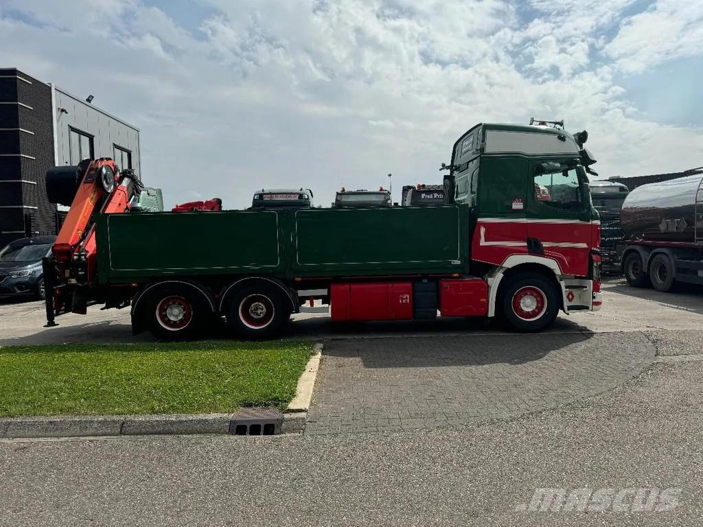 Renault T HIGH 520 6X2 EURO 6 + PALFINGER PK16002 ROTOR FU Flatbed / Dropside trucks