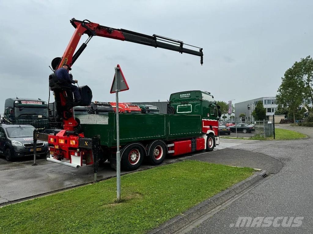 Renault T HIGH 520 6X2 EURO 6 + PALFINGER PK16002 ROTOR FU Flatbed / Dropside trucks