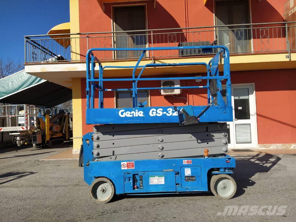 Genie GS 3246 Ανυψωτήρες ψαλιδωτής άρθρωσης